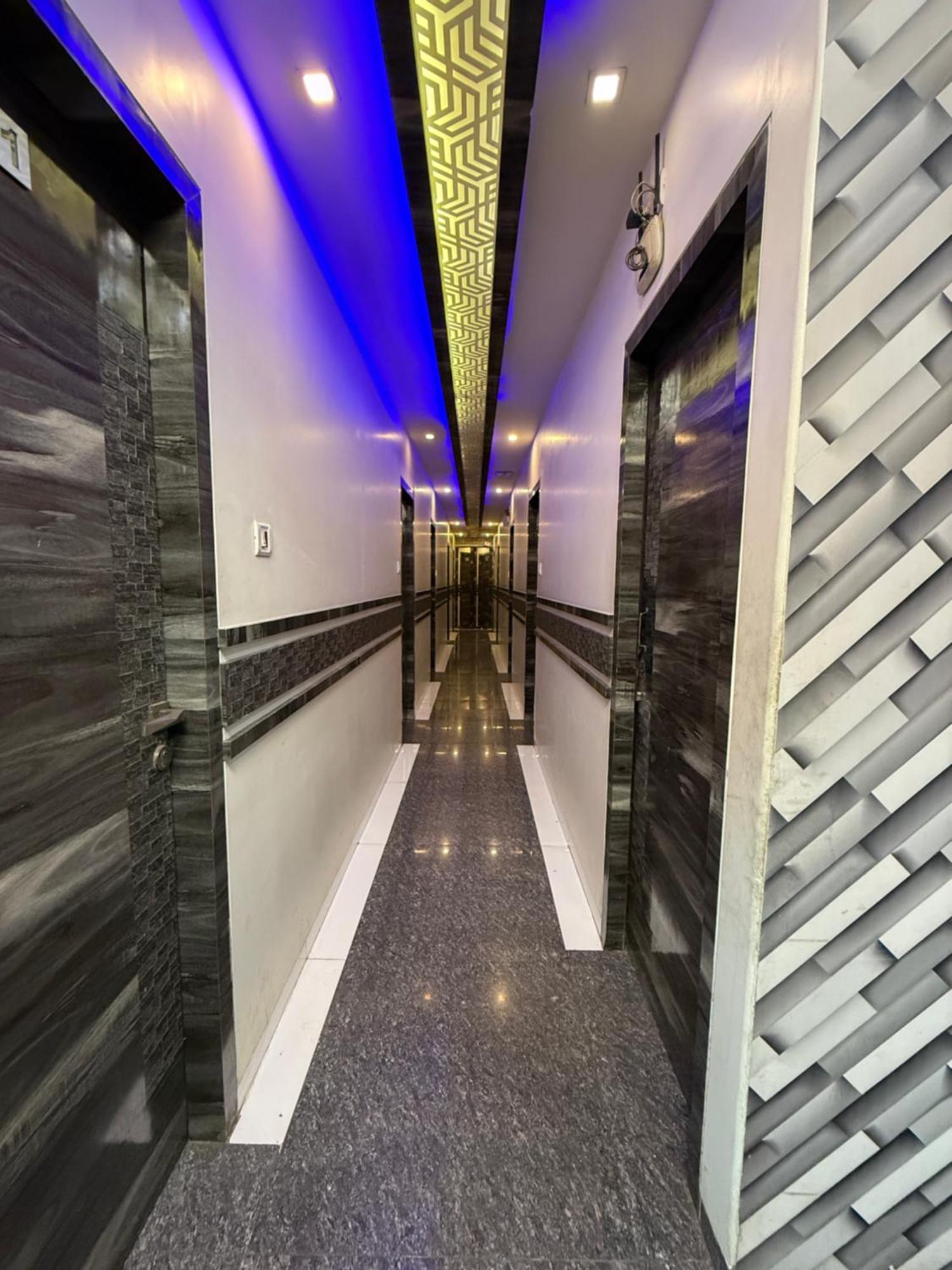 M E R I T O N Hotel T-2 Mumbai Luaran gambar